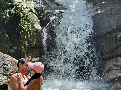 Dia de Sol con visita a Cascada